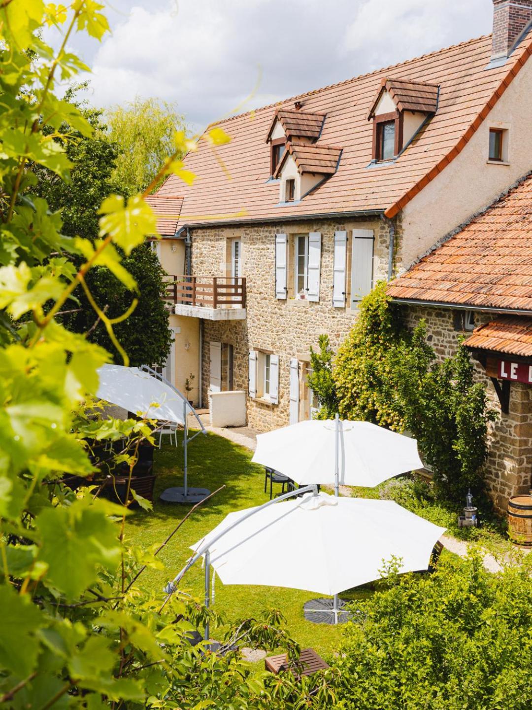 Domaine De Vandenesse Et Spa Exterior foto